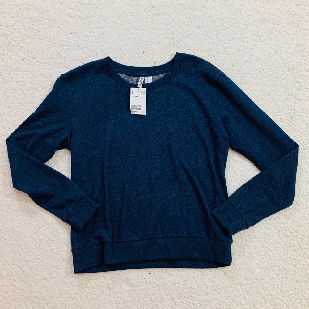 H&M blue Crewneck lightweight sweater NWT NEW